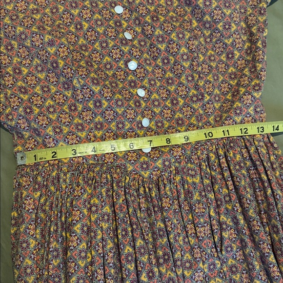Vintage Handmade Prairie Dress with Matching Bonnet - Picture 10 of 12